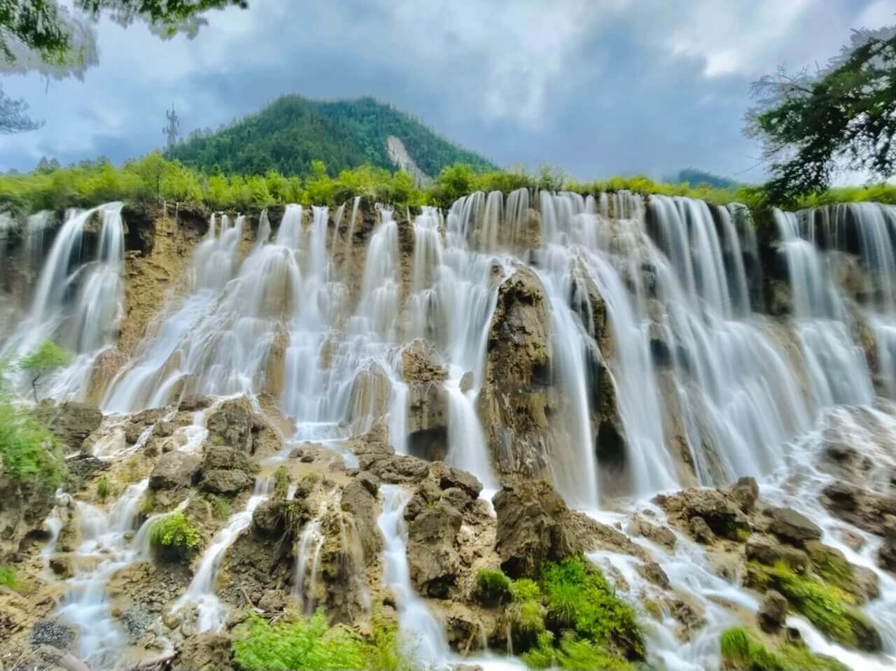 从上海到四川旅游六天时间怎么玩？峨眉山深度游费用多少？